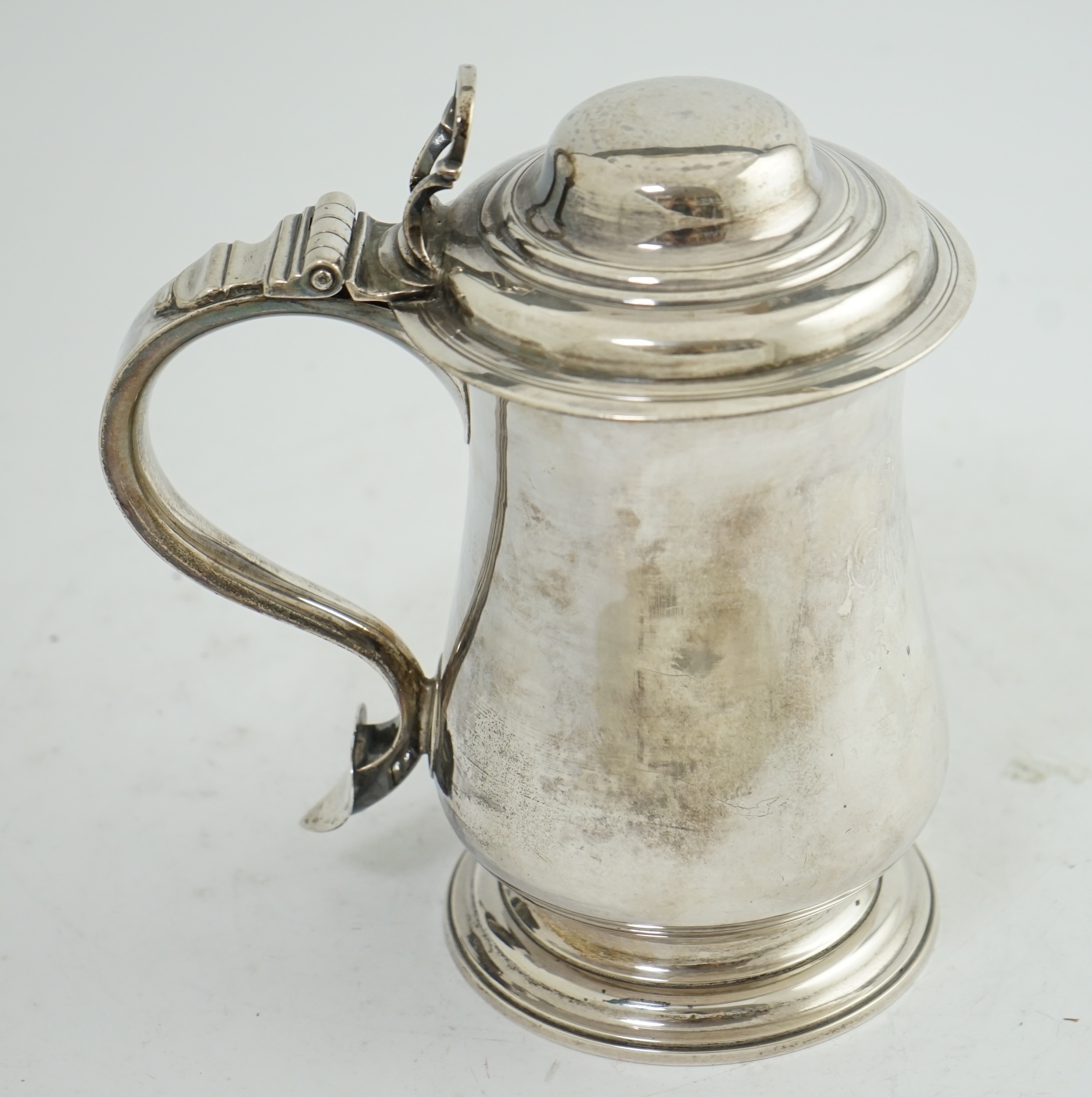 A George III silver tankard, by Charles Wright